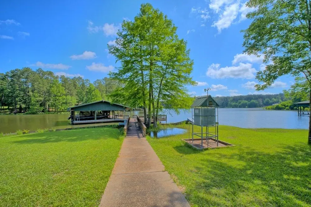 123 Jarrod Drive Burkeville, TX 75932