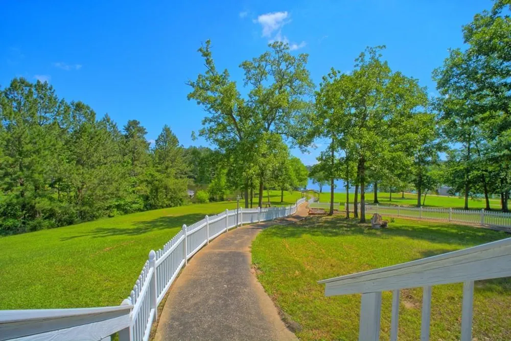 123 Jarrod Drive Burkeville, TX 75932