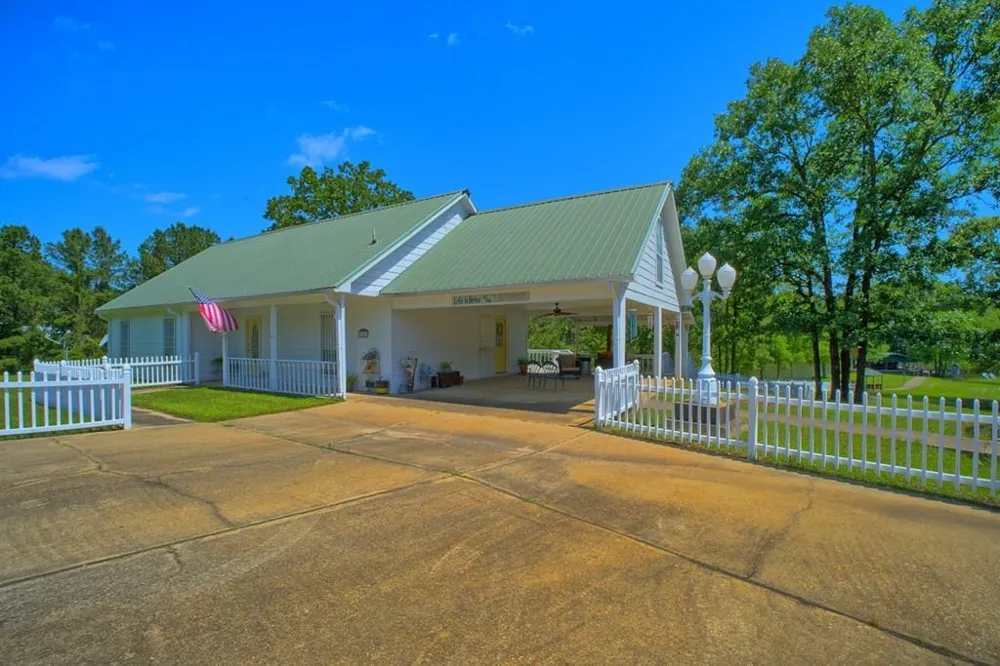 123 Jarrod Drive Burkeville, TX 75932