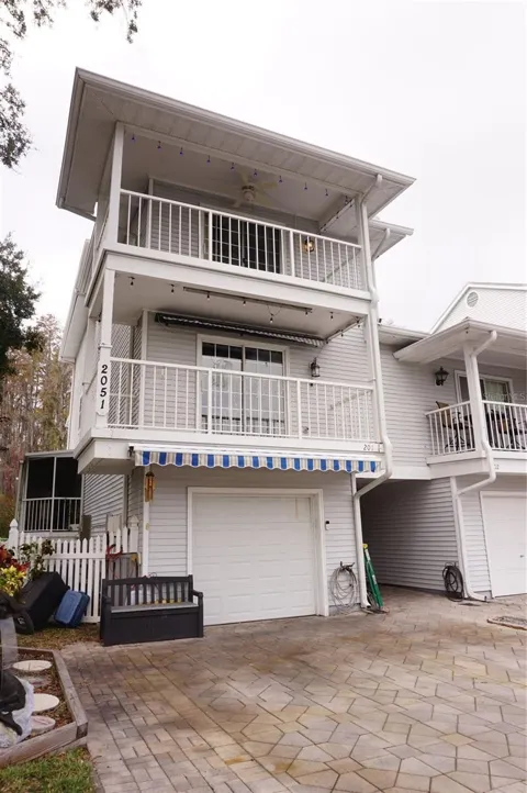 2051 VISTA DEL SOL CIRCLE #201