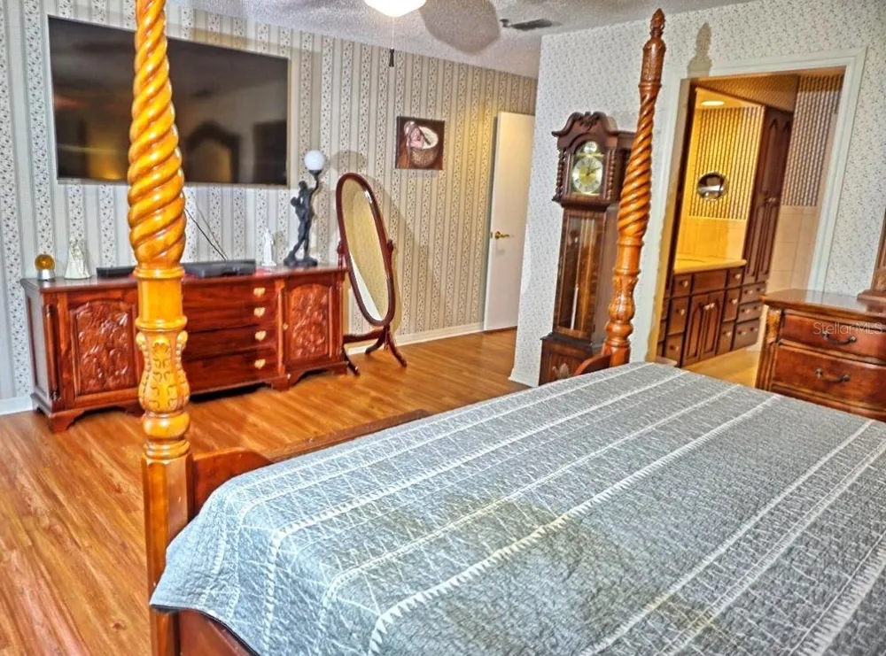 2051 VISTA DEL SOL CIRCLE #201 Lutz, FL 33558
