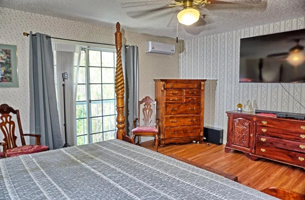 2051 VISTA DEL SOL CIRCLE #201 Lutz, FL 33558