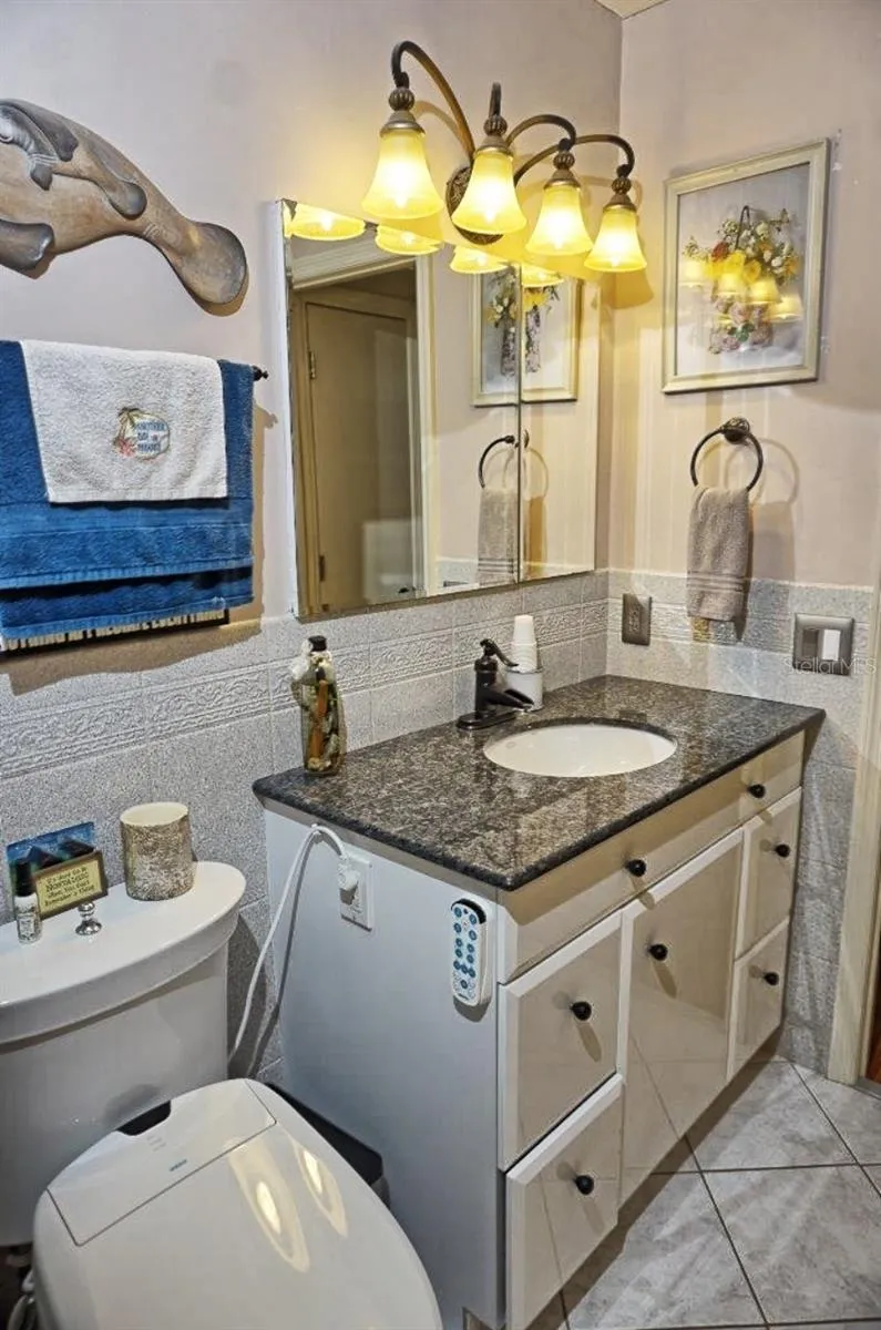 2051 VISTA DEL SOL CIRCLE #201 Lutz, FL 33558