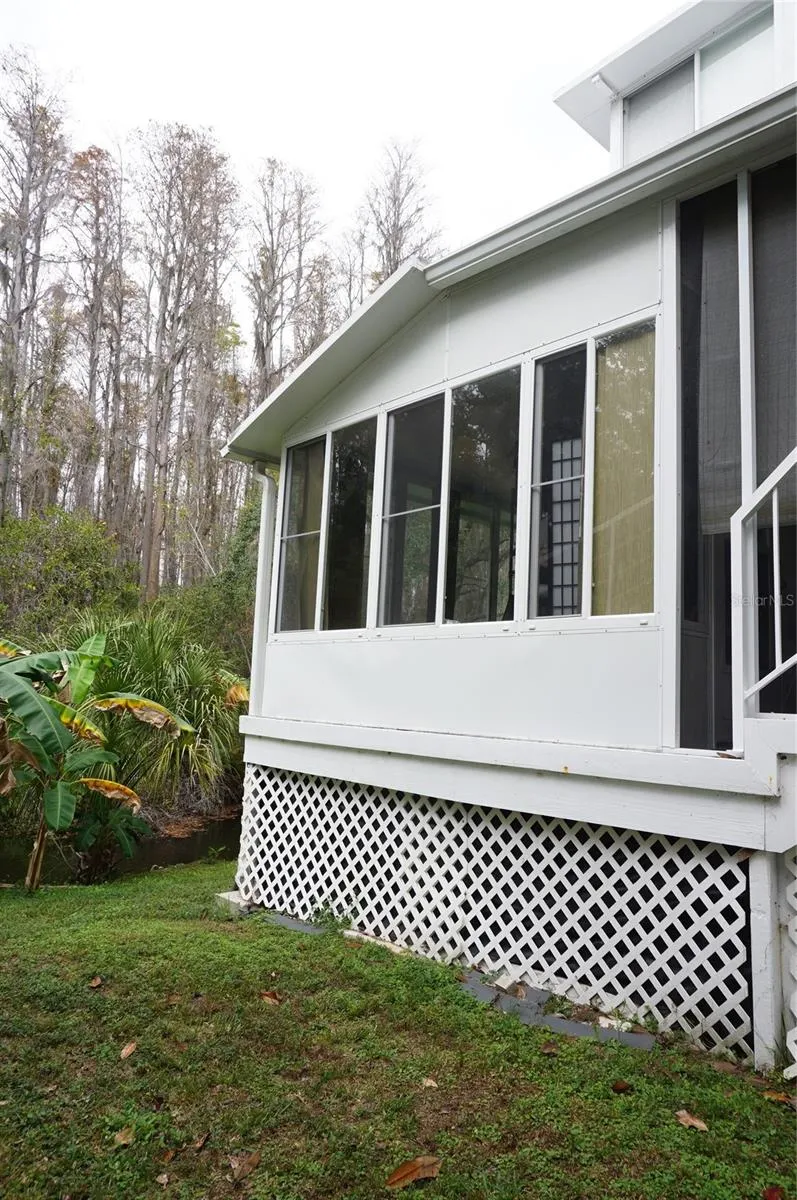 2051 VISTA DEL SOL CIRCLE #201 Lutz, FL 33558