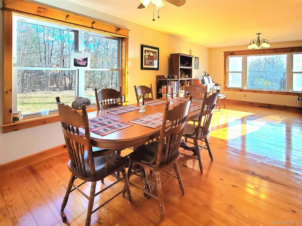 76 Wynkoop Drive Kerhonkson, NY 12446