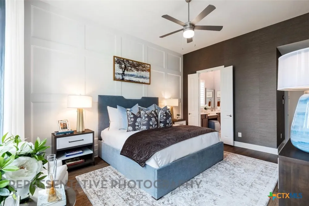 255 White Oak Castroville, TX 78009