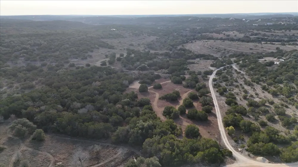 445 E Skyline Acres Wimberley, TX 78676