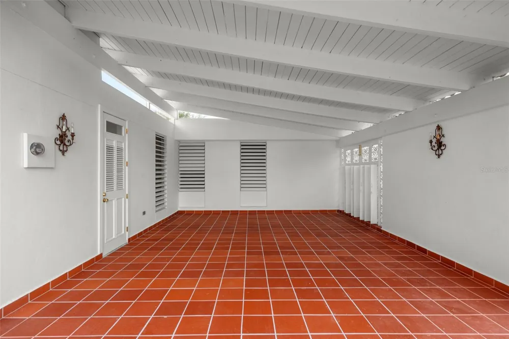 AF7 Villa Franca BARCELONA ST Humacao, PR 00791