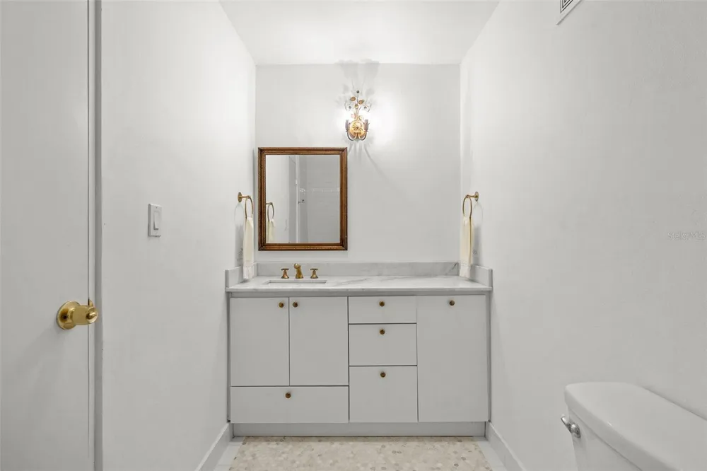 AF7 Villa Franca BARCELONA ST Humacao, PR 00791