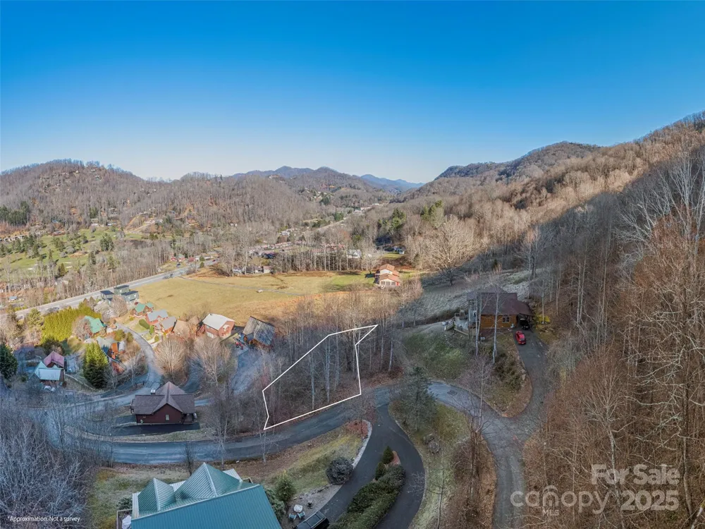 000 Appalachian Trail Maggie Valley, NC 28751