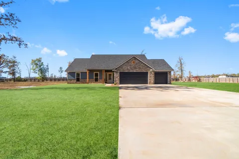 171 Pearl Court
