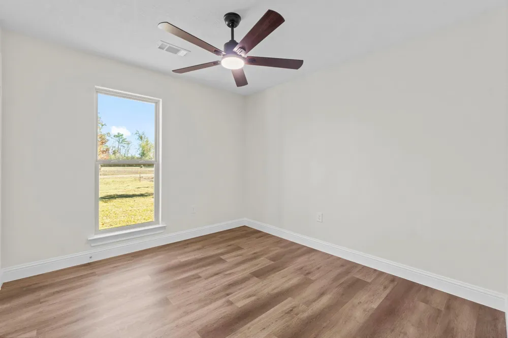 171 Pearl Court Onalaska, TX 77360