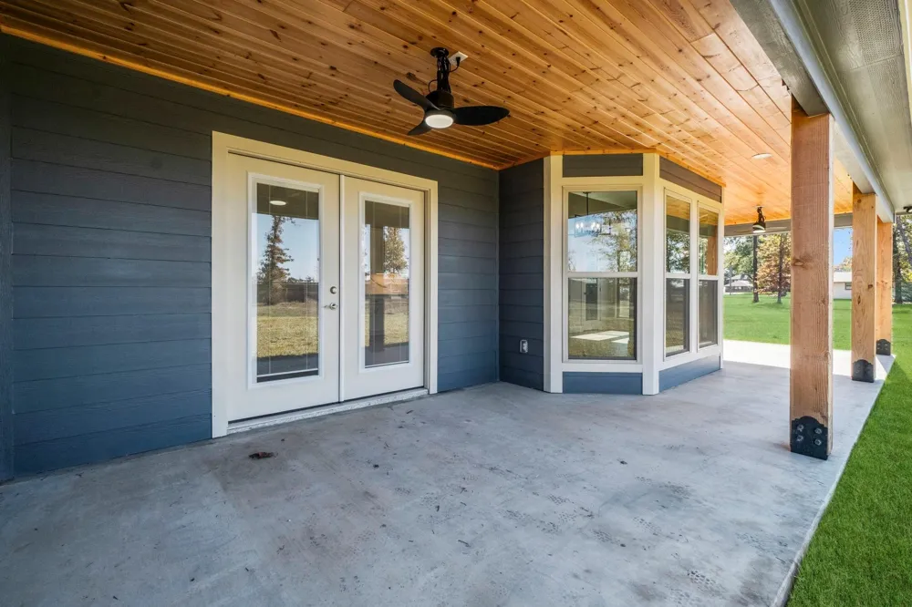 171 Pearl Court Onalaska, TX 77360