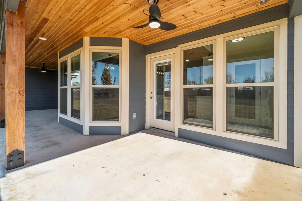 171 Pearl Court Onalaska, TX 77360