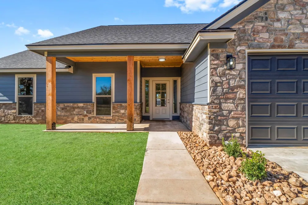 171 Pearl Court Onalaska, TX 77360