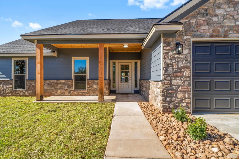 171 Pearl Court Onalaska, TX 77360