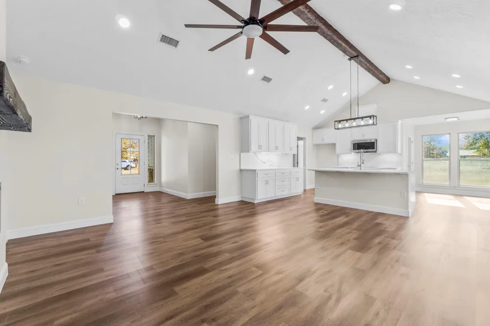 171 Pearl Court Onalaska, TX 77360