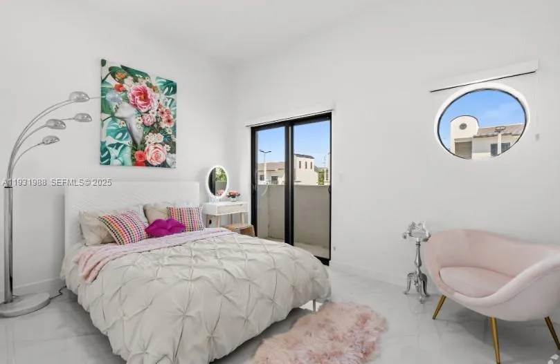 2320 E 4th Ave #102 Hialeah, FL 33013