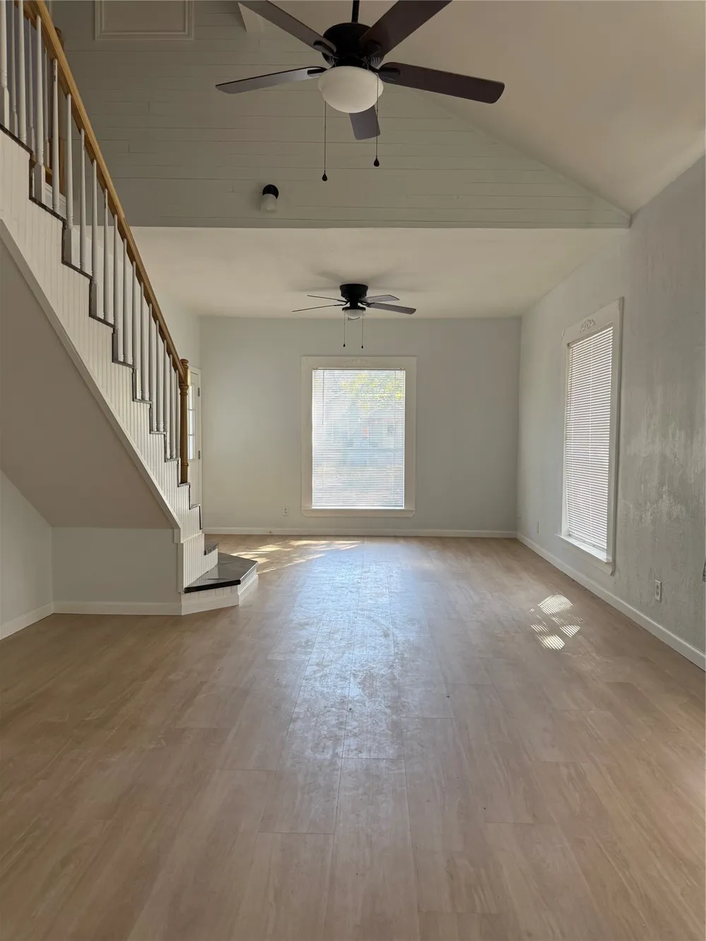 404 W Elm Street Whitewright, TX 75491