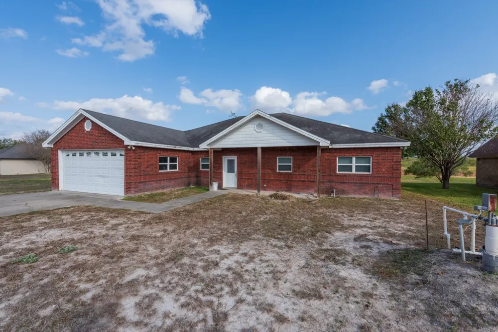 235 Lakeshore Drive Sandia, TX 78383
