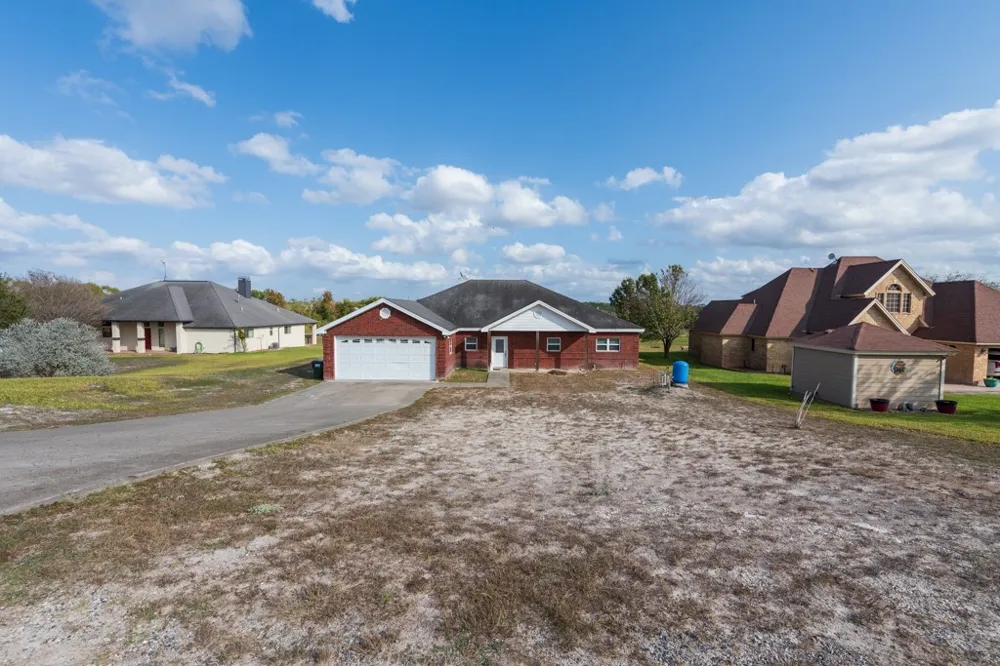235 Lakeshore Drive Sandia, TX 78383