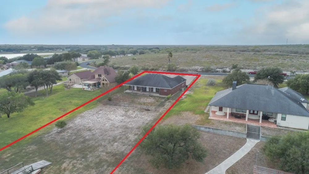 235 Lakeshore Drive Sandia, TX 78383