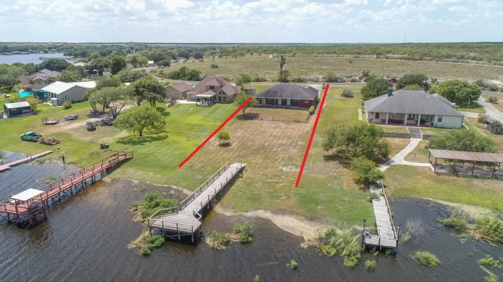 235 Lakeshore Drive Sandia, TX 78383