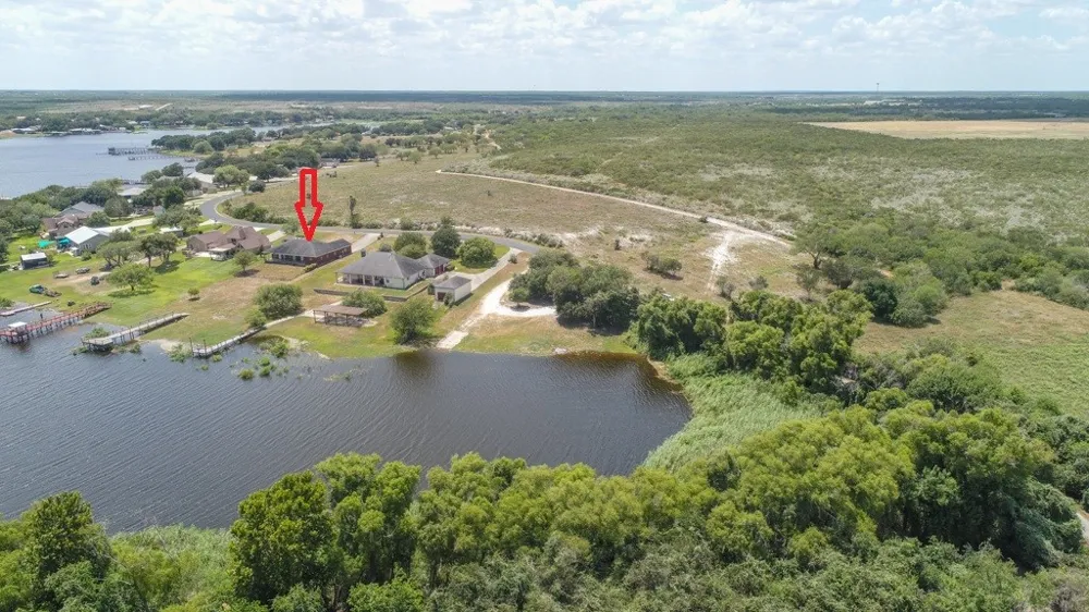 235 Lakeshore Drive Sandia, TX 78383