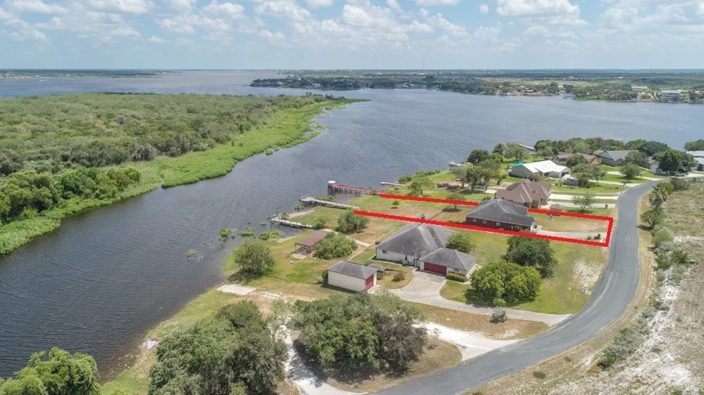 235 Lakeshore Drive Sandia, TX 78383