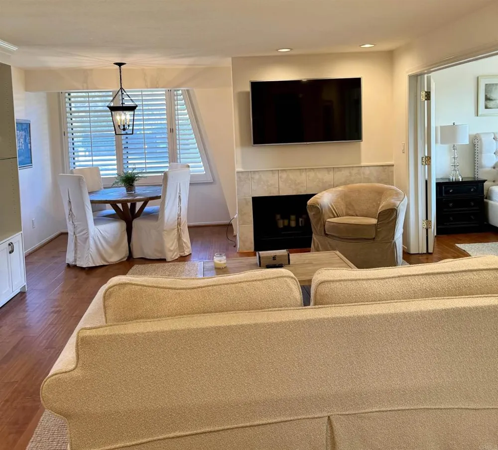 1562 Camino Del Mar #631 Del Mar, CA 92014