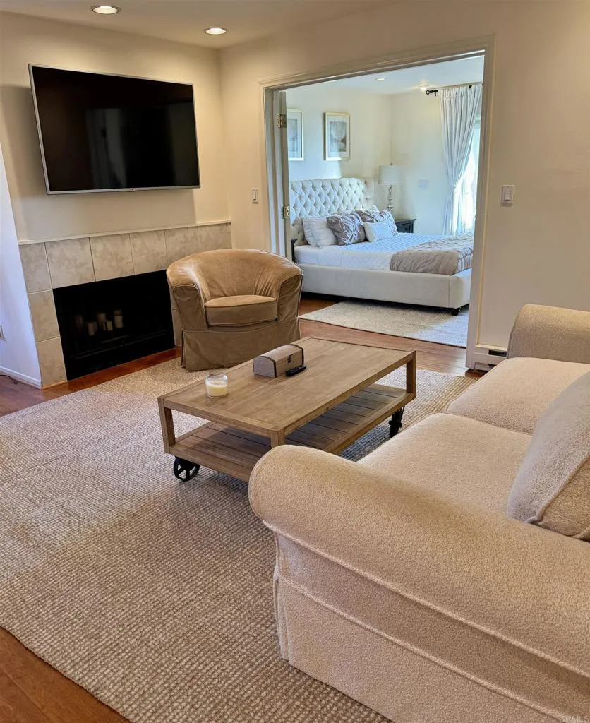1562 Camino Del Mar #631 Del Mar, CA 92014