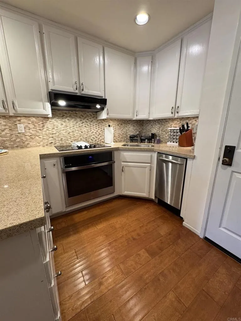 1562 Camino Del Mar #631 Del Mar, CA 92014