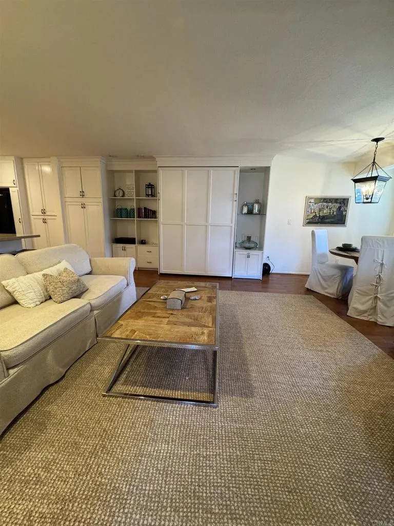 1562 Camino Del Mar #631 Del Mar, CA 92014