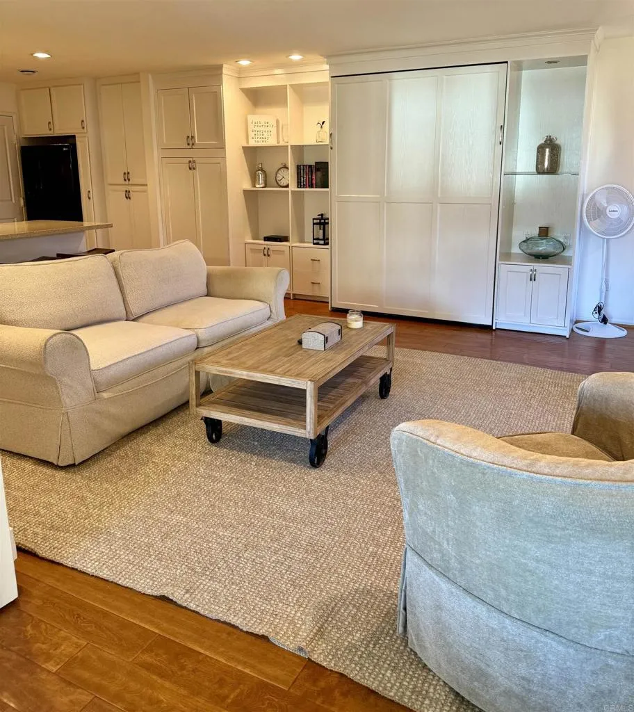 1562 Camino Del Mar #631 Del Mar, CA 92014