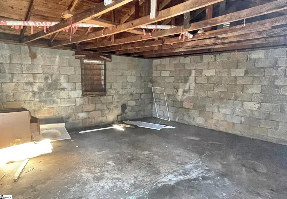405 E Frederick Street Gaffney, SC 29340