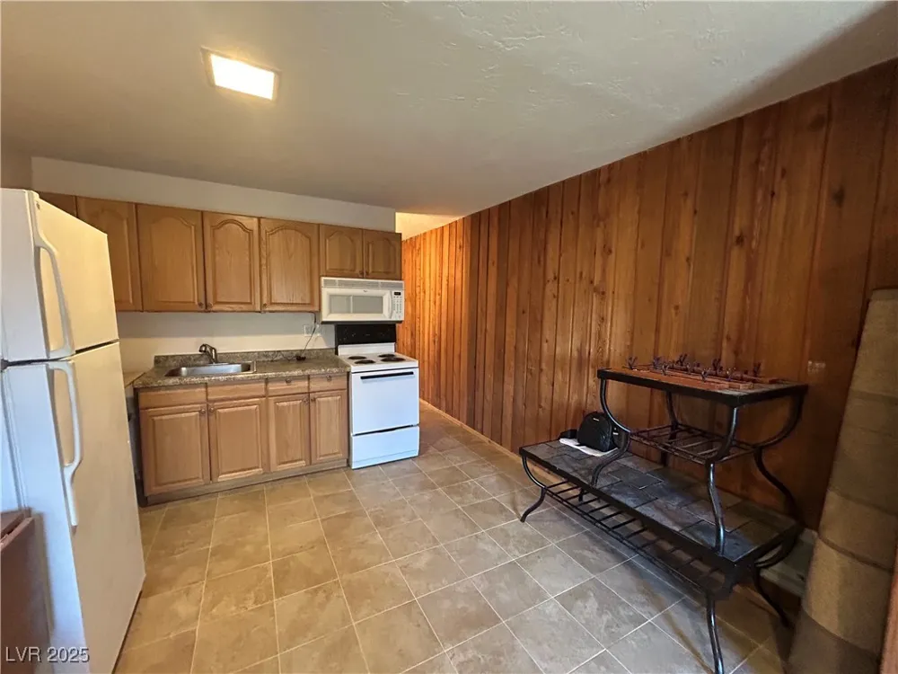 226 S Hwy 143 #13-b Brian Head, UT 84719