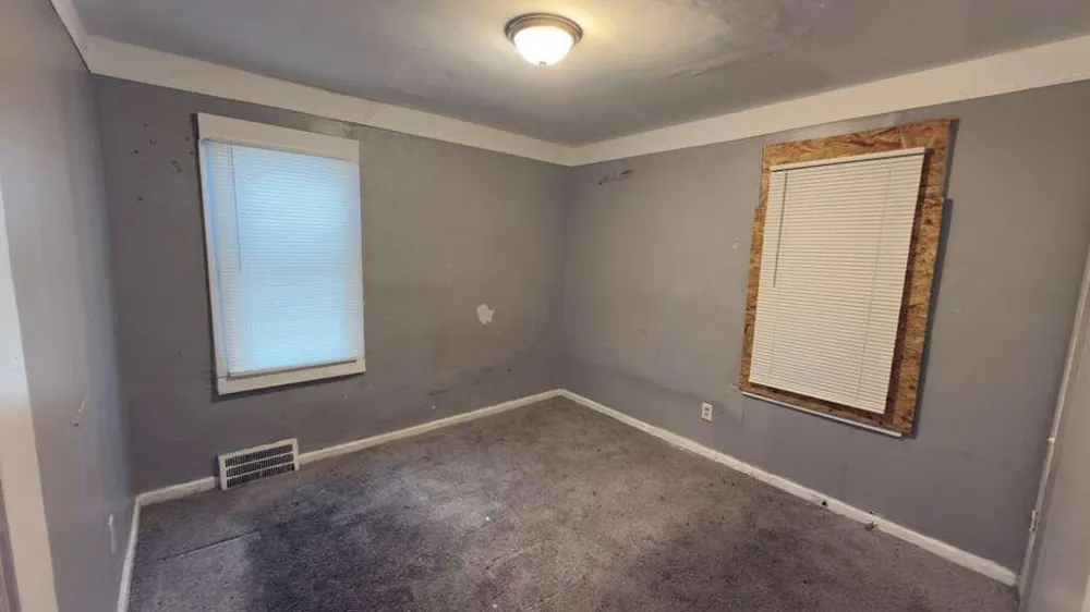 9605 Decatur Street Detroit, MI 48227