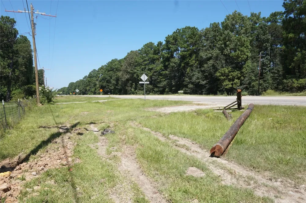 2200 Fm 1485 Huffman, TX 77357