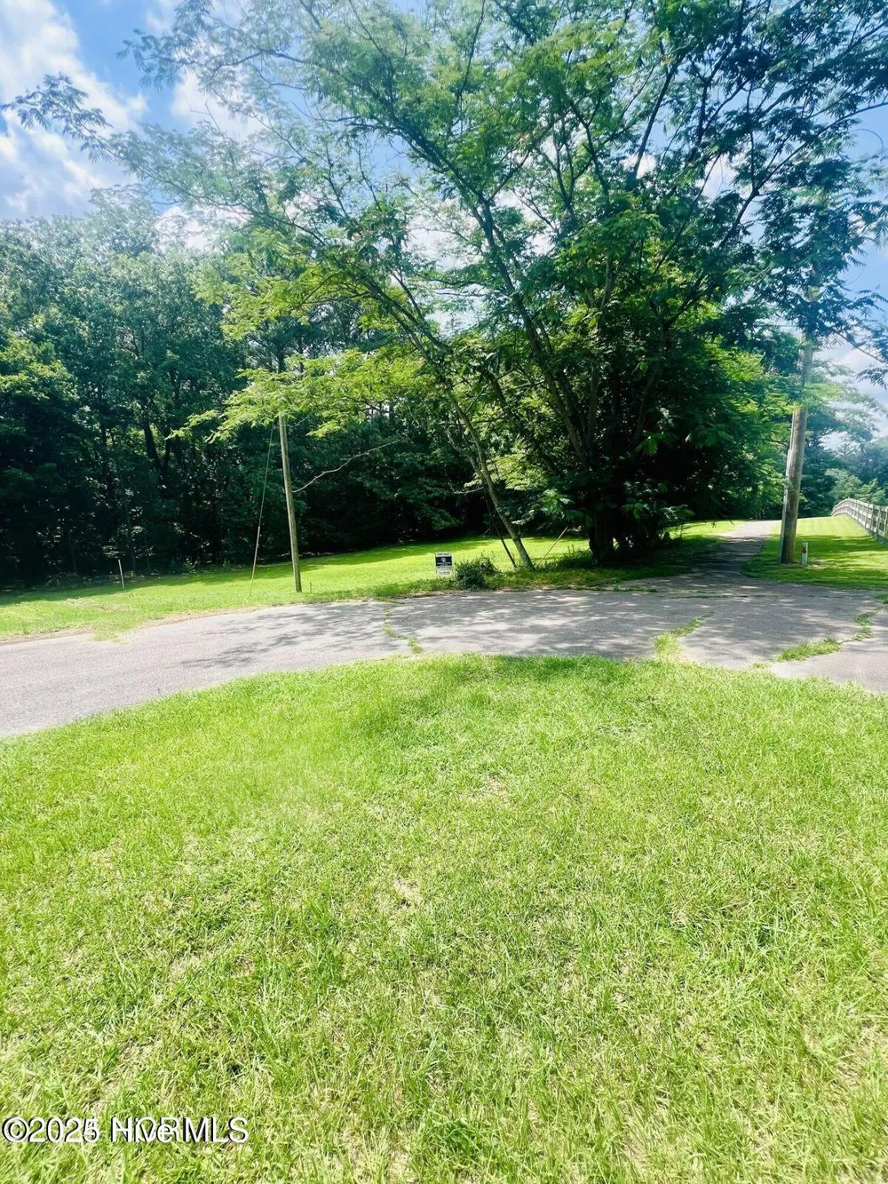 202 Millstone Court West End, NC 27376