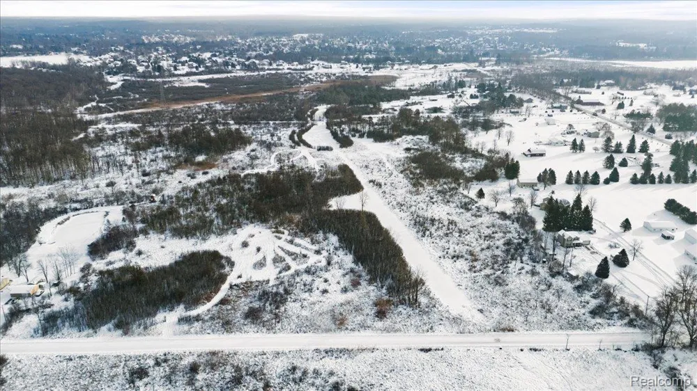 Oakhill Road Brandon Charter Township, MI 48462