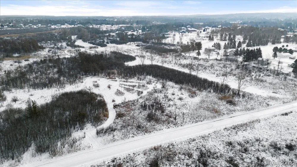 Oakhill Road Brandon Charter Township, MI 48462