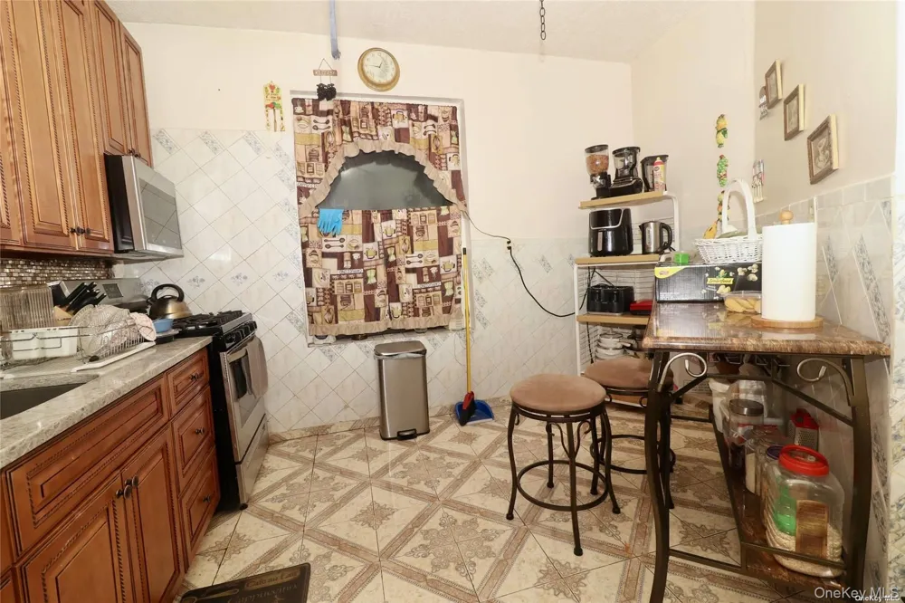 941 Jerome Avenue #6C Bronx, NY 10452
