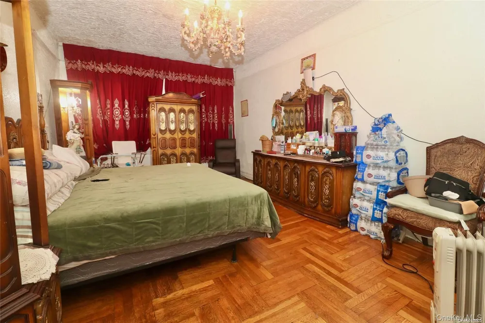 941 Jerome Avenue #6C Bronx, NY 10452