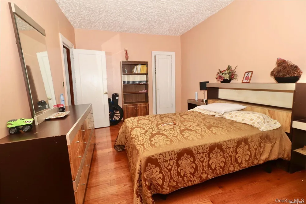 941 Jerome Avenue #6C Bronx, NY 10452
