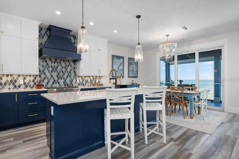 915 SHORE DRIVE Anna Maria, FL 34216