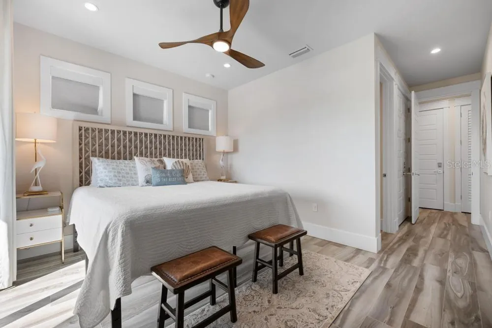 915 SHORE DRIVE Anna Maria, FL 34216