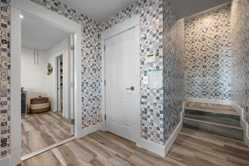 915 SHORE DRIVE Anna Maria, FL 34216