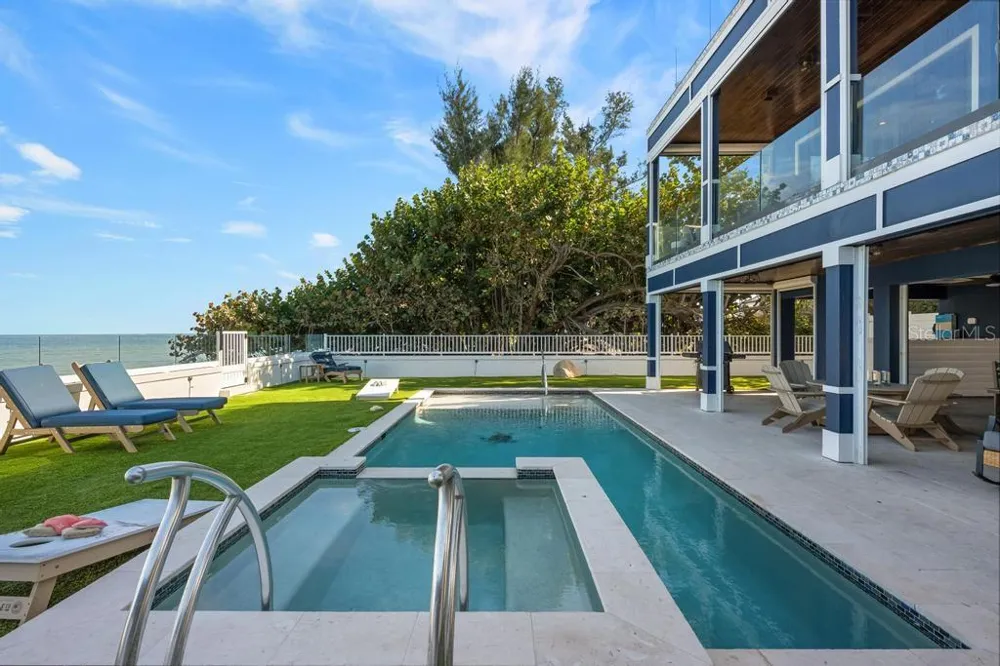915 SHORE DRIVE Anna Maria, FL 34216