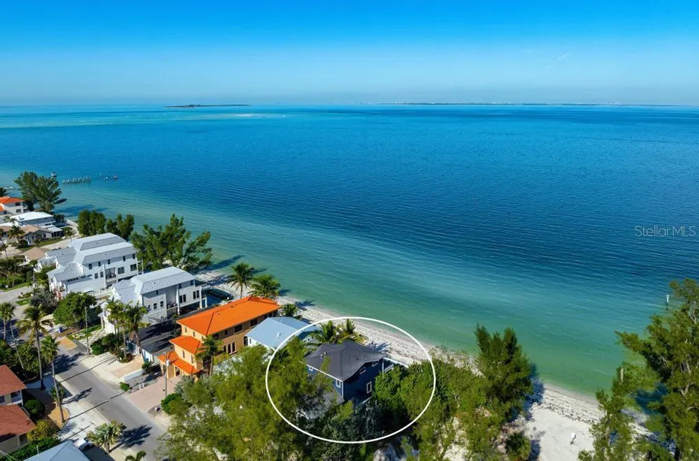 915 SHORE DRIVE Anna Maria, FL 34216