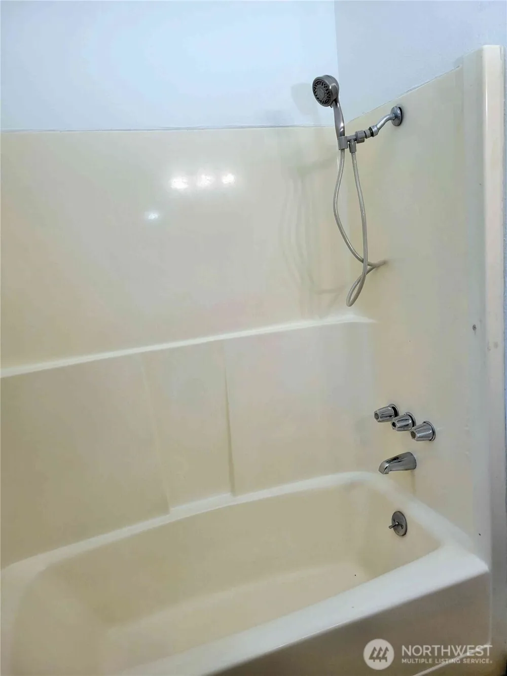 300 Maple Street Toledo, WA 98591